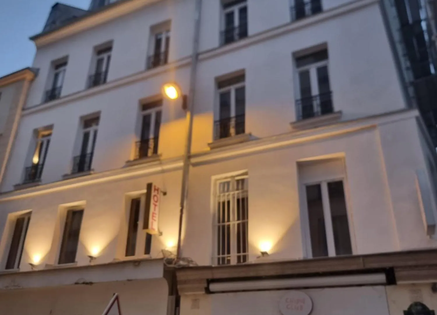 Aboukir * Parigi